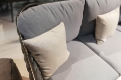 ARREDAMENTI-OFFICINEX-CESANO-MADERNO-DIVANO-SKYLINEDESIGN-2
